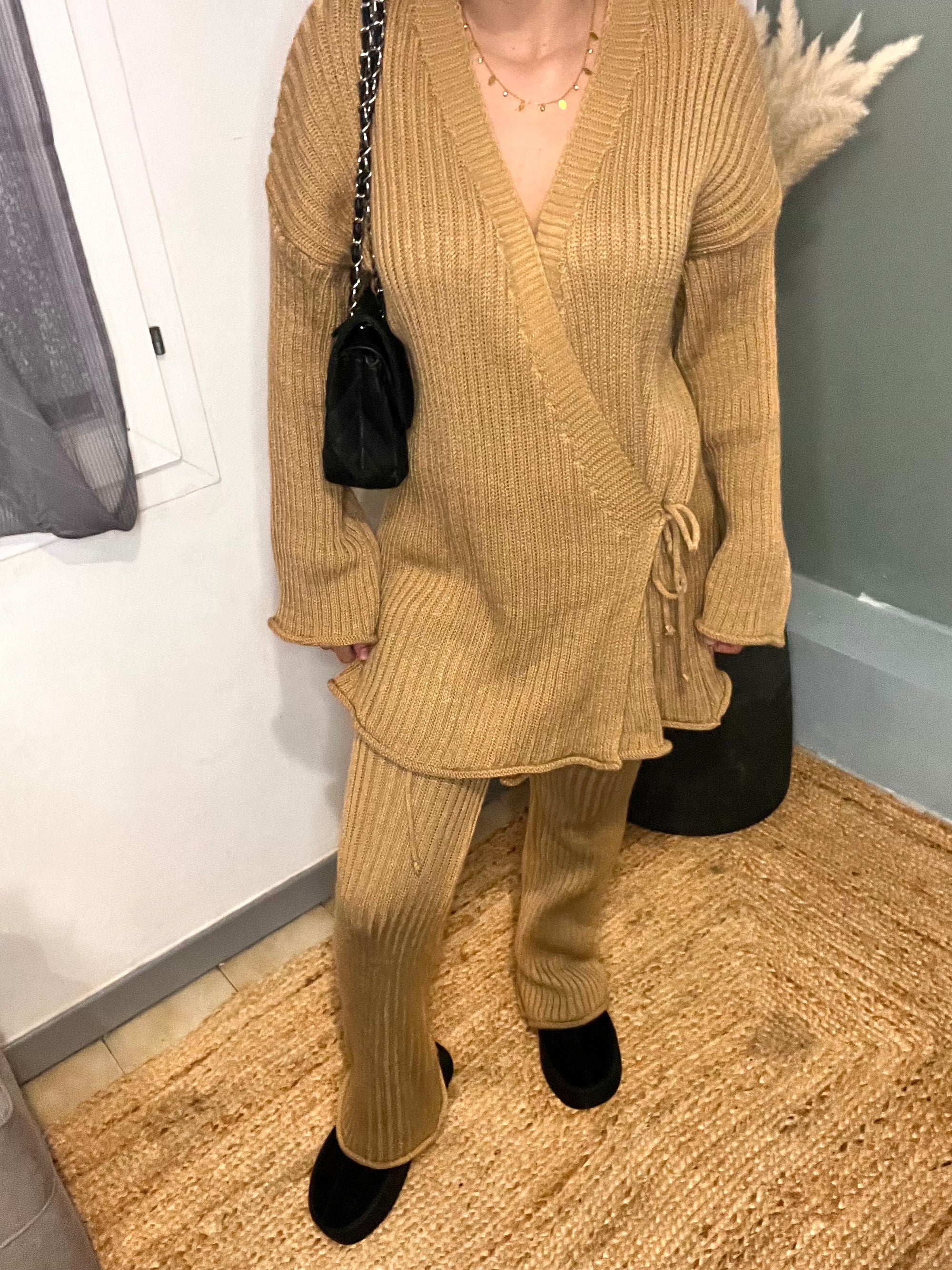 CAMEL TIE SWEATER &amp; TROUSERS SET 