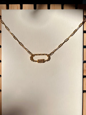 Gold “MOUSQUETON” necklace 